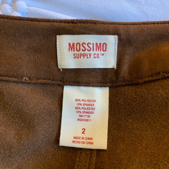 Suede skirt with buttons - Picture 3 of 4